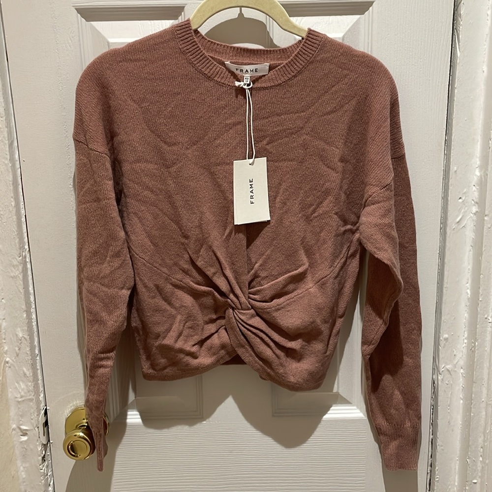 Frame 100% cashmere sweater